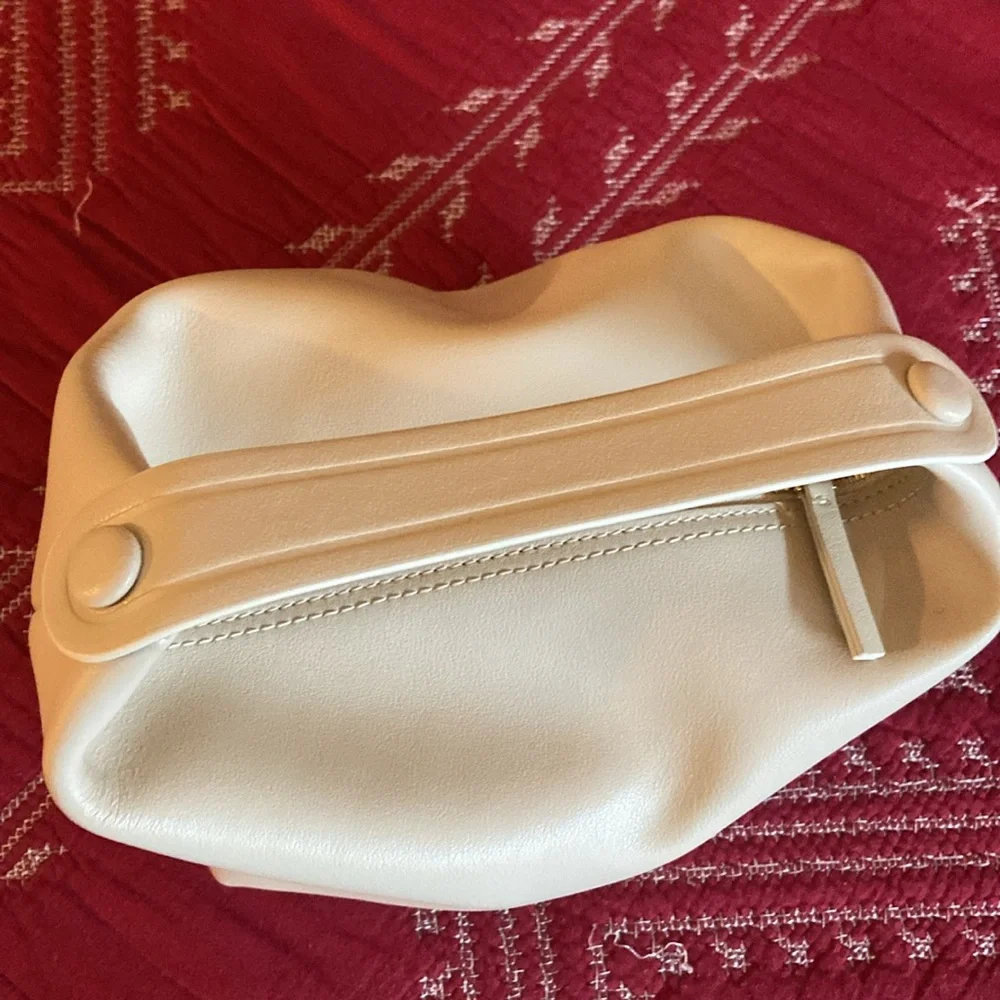 Small bag - Picture 3 of 10